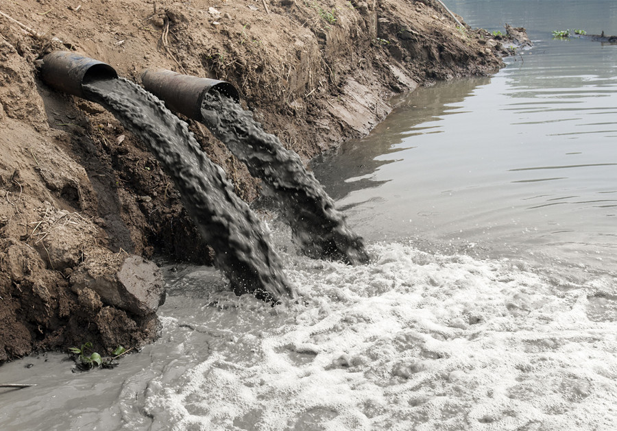 (圖:曝氣池污水泡沫)